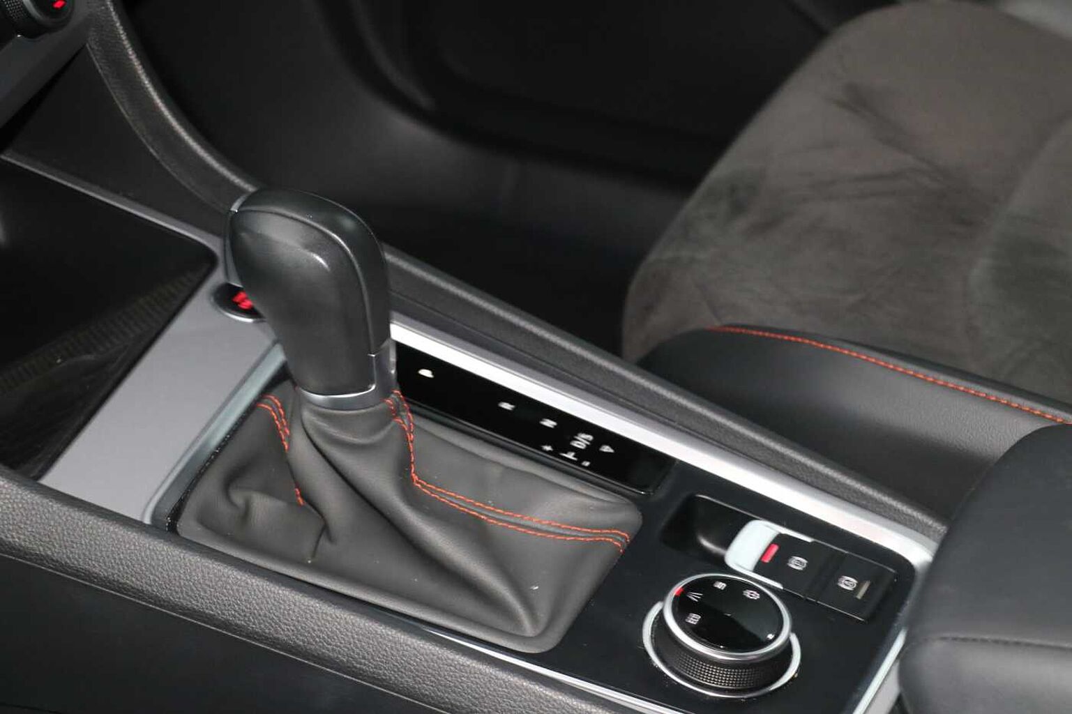 SEAT Ateca 1.5 TSI EVO FR 5dr DSG