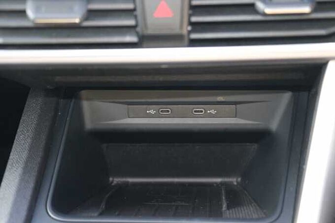 SEAT Leon 1.5 eTSI 150 FR First Edition 5dr DSG