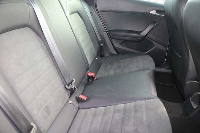 SEAT Arona 1.0 TSI 110 FR Sport 5dr